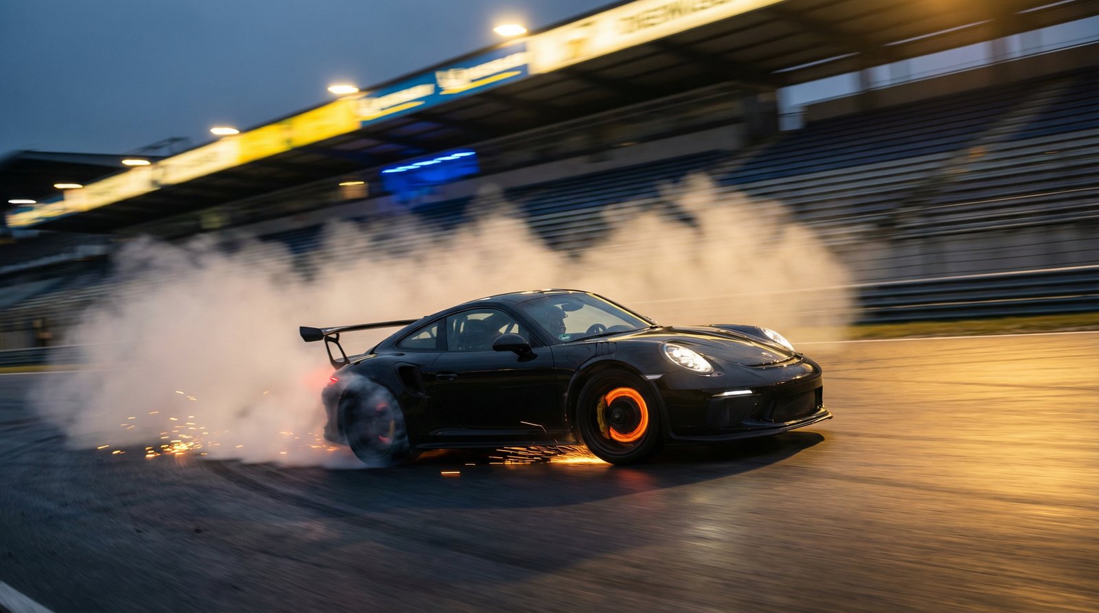 暗网禁区保时捷漂移视频教程